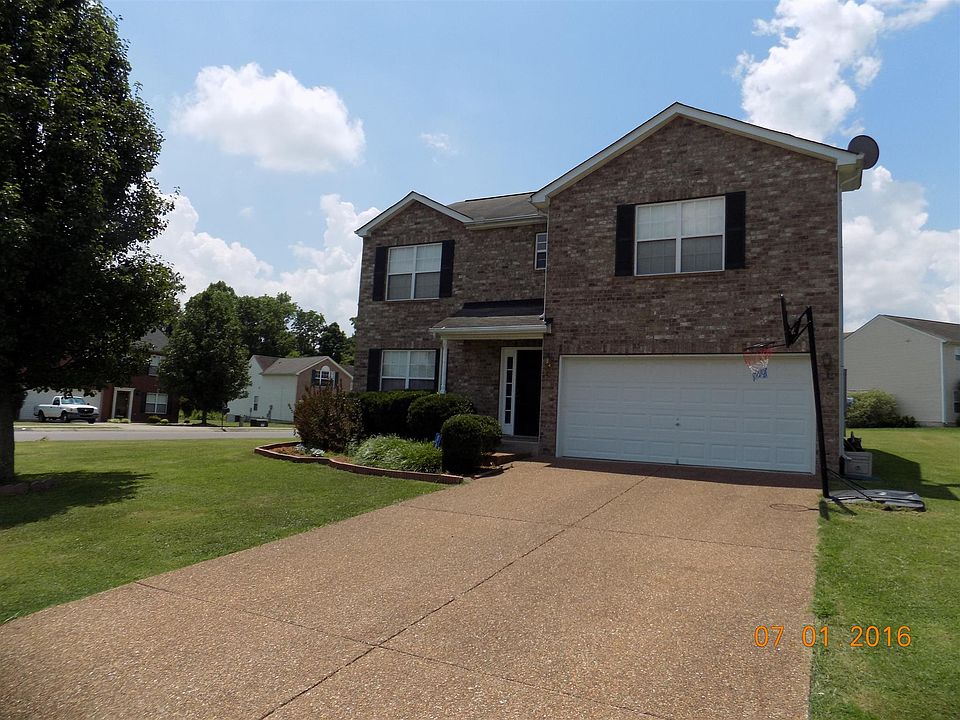 2nd image of 8021 Meadowview Ln