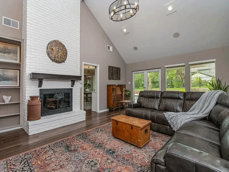 126 Shepherds Glen Rd — Photo 9