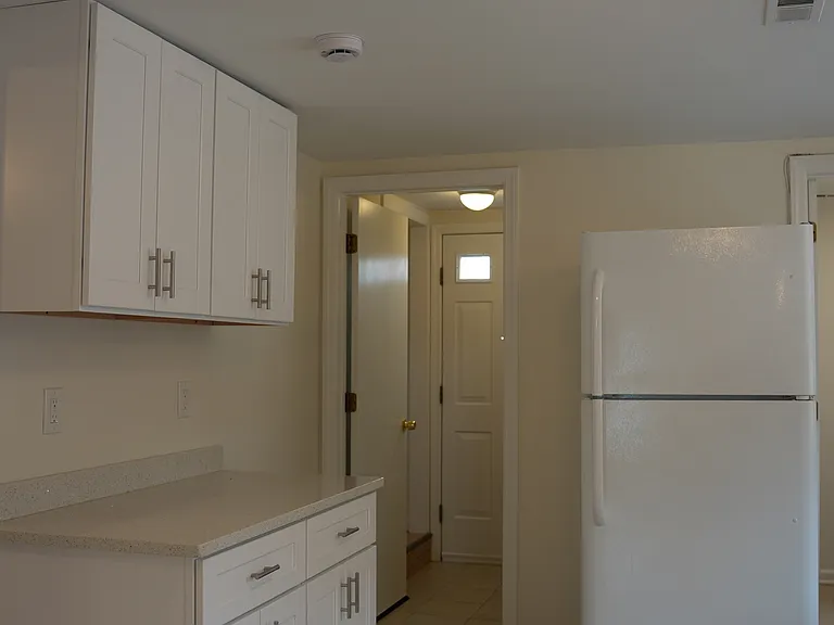 25-27 Jetland Pl #27 — Photo 4