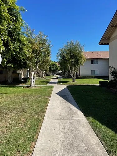 Monterey Apartments Photo 1