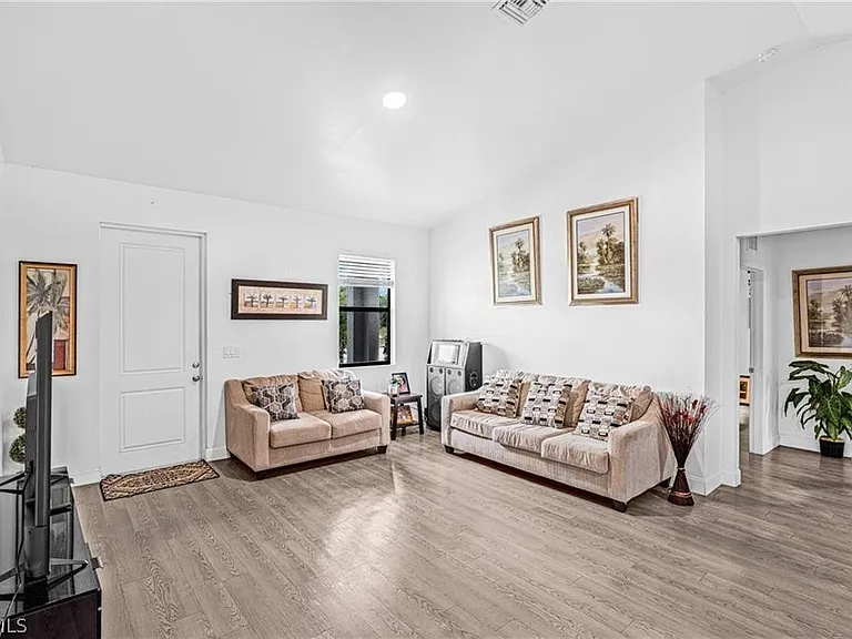9012 S Indio Ct — Photo 12