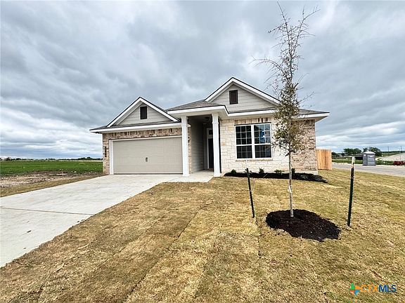 2nd image of 7704 Harvey Dr