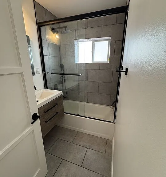 446 N California St — Photo 21