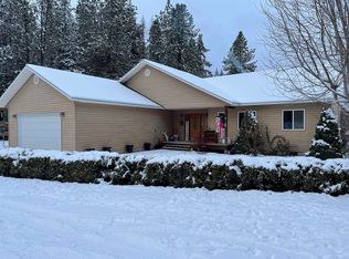 708 Hoffman Rd #U, Kettle Falls, WA 99141