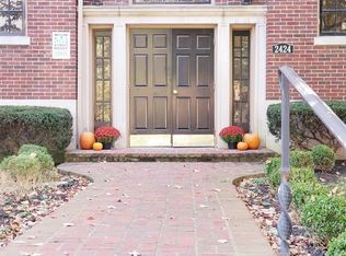 2424GLE, Louisville, KY 40204