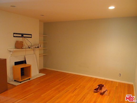 3rd image of 11102 Fairbanks Way
