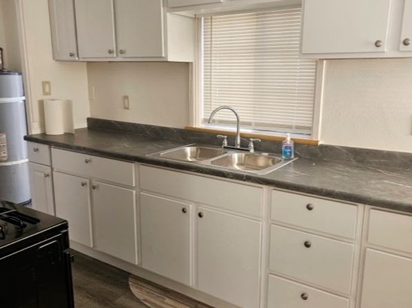 305.5 Geneva St