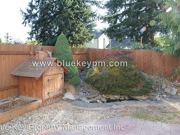 4th image of 4001 NE 122nd Ave