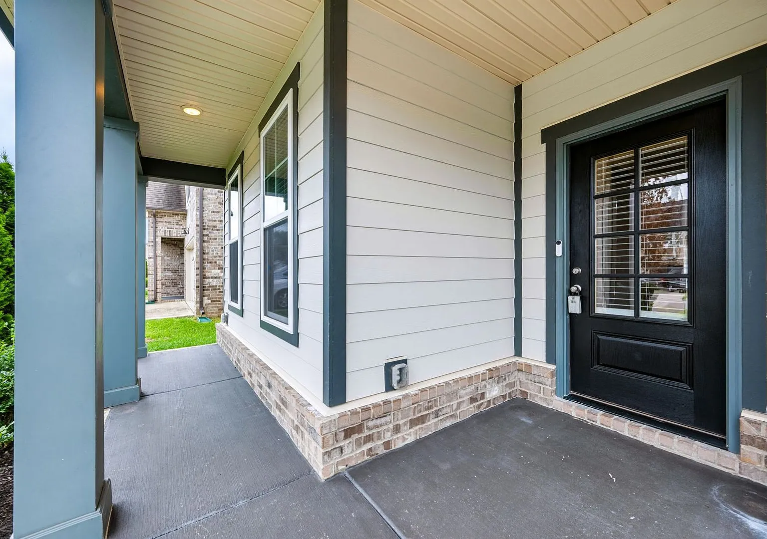 Beautiful 4 Bedroom, 3 Bath Home + Bonus - Available in Smyrna! — Photo 3