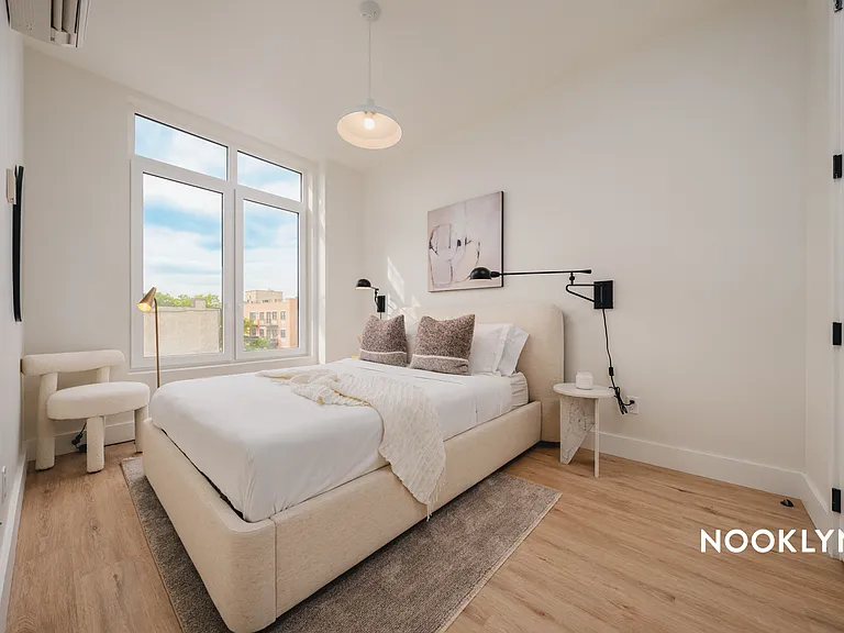 27-16 21st St #1N — Photo 32