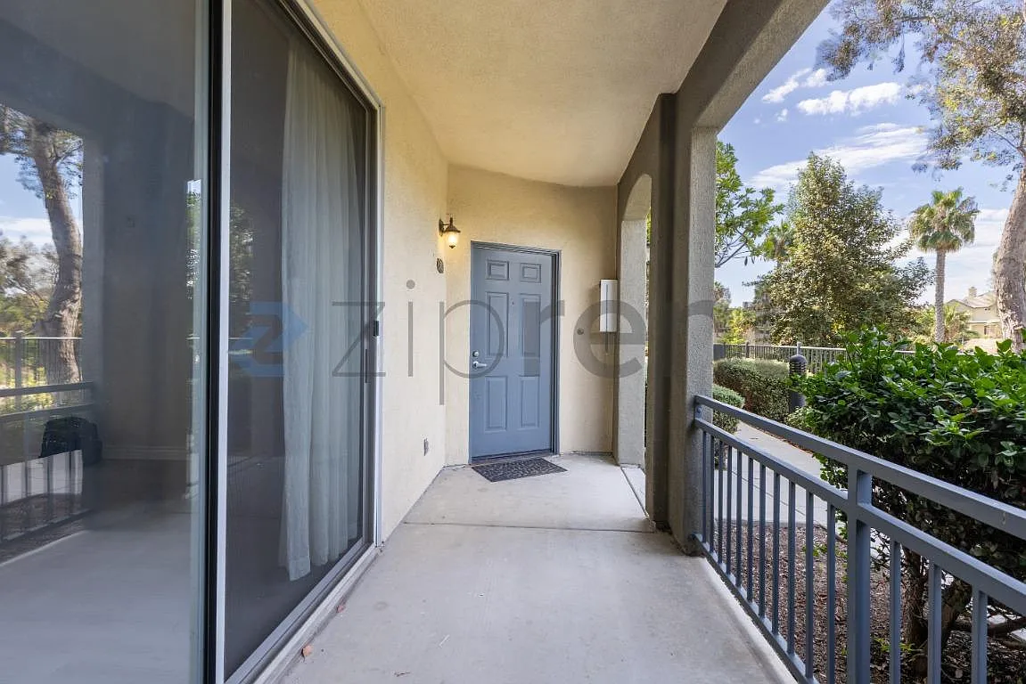 3 bed, 1478 sqft, $3,825 — Photo 4