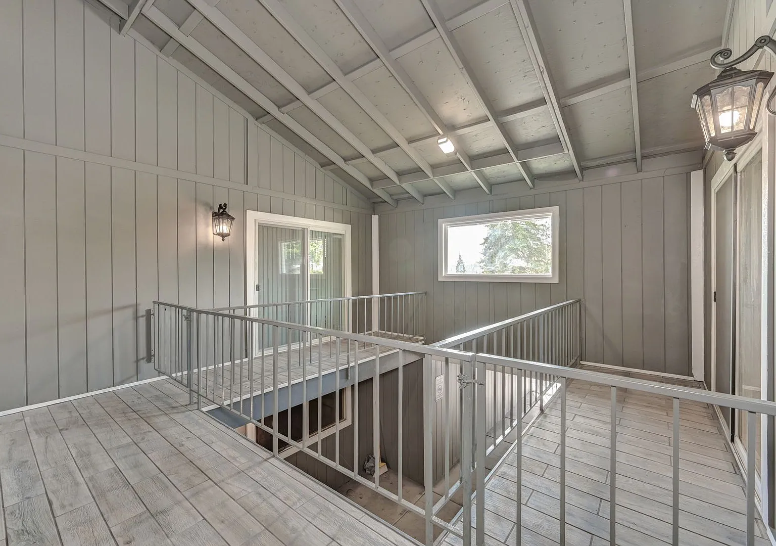 3BR 2BA Spacious Unit in Federal Way — Photo 2