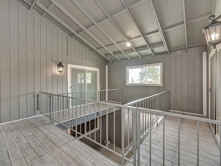 2516 S 286th Pl #C — Photo 2
