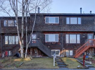 3834 Carleton Ave, Anchorage, AK 99517