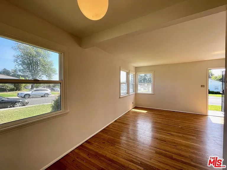 5954 W 85th Pl — Photo 22