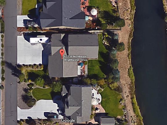 3rd image of 63238 Brightwater Dr