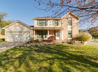 2 Rock Pond Ct, Saint Peters, MO 63376