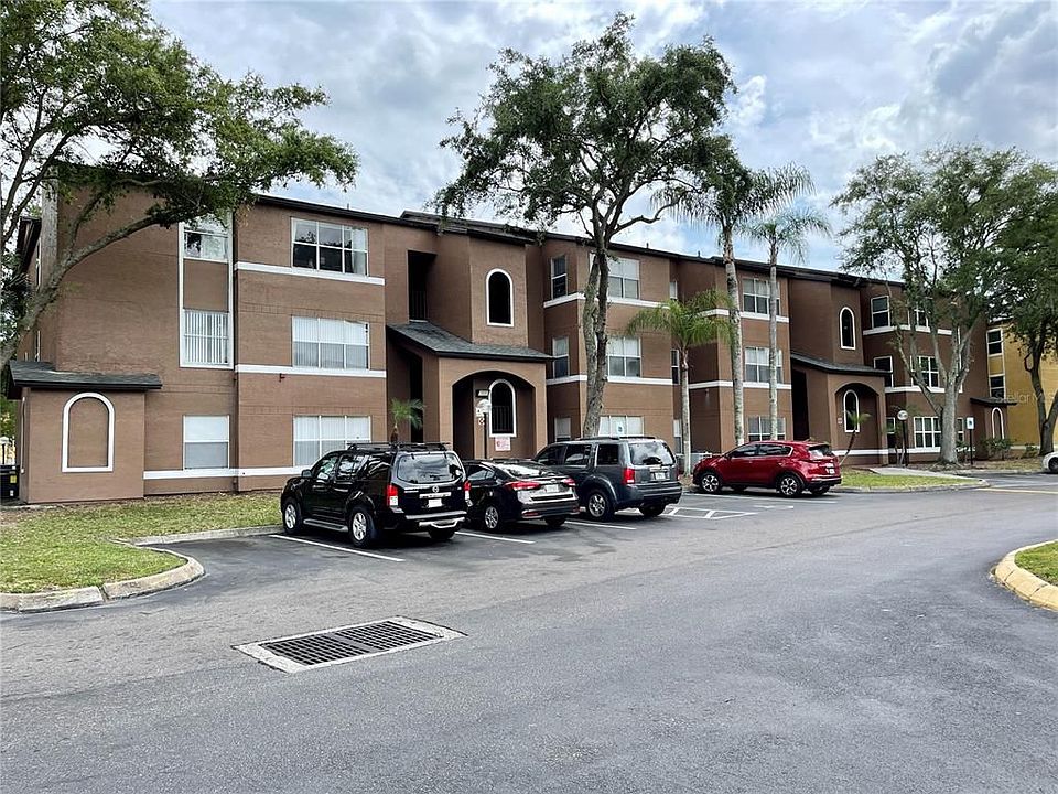 1st image of 4560 Commander Dr APT 1321