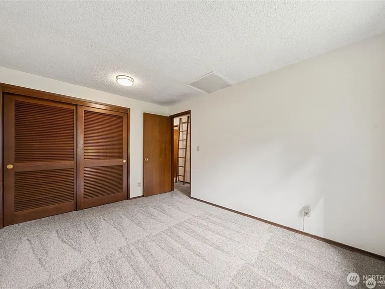 32305 10th Pl S — Photo 5