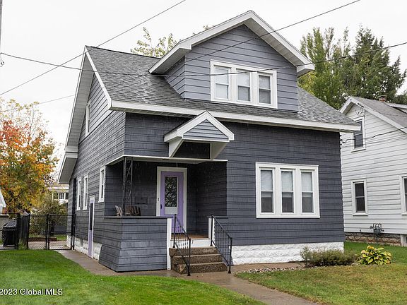 3rd image of 13 Wallace Street