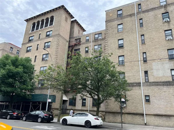 70-35 Broadway #A23, Jackson Heights, NY 11372