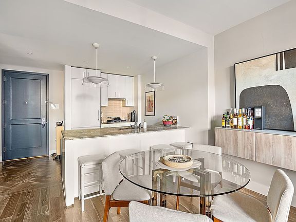 2nd image of 10 Lenox Ave #6F