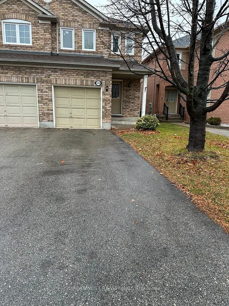 3 bed, $3,500 — Photo 2