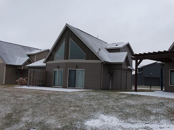 5th image of 290 240th Ave #52