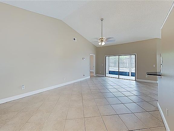 5th image of 1456 Woodfield Oaks Dr