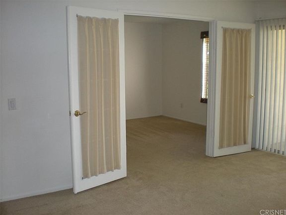 4th image of 23515 Lyons Ave Unit 107