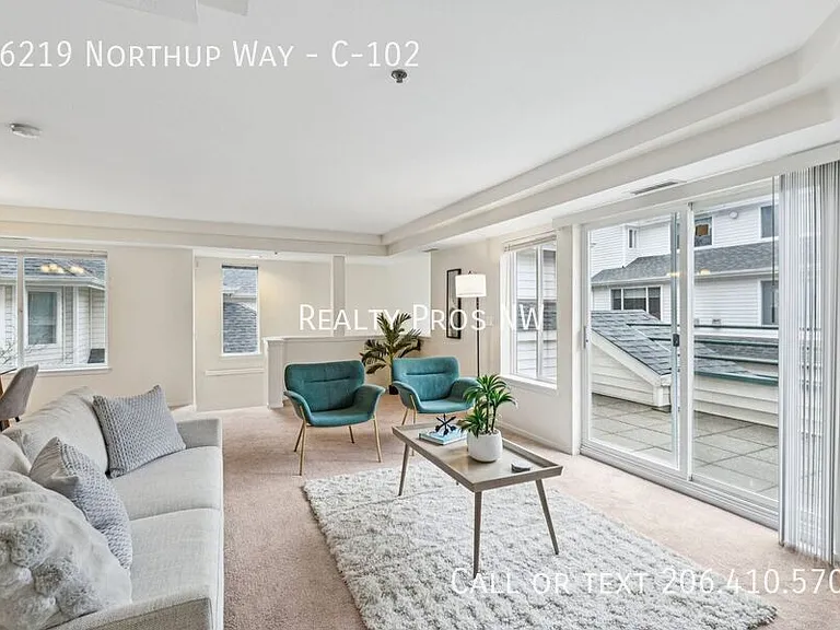 16219 Northup Way #C102 — Photo 11