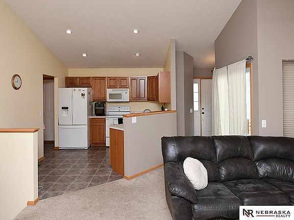 5th image of 4124 N 25th St