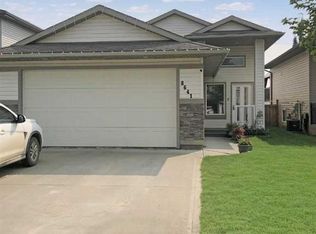 8641 62nd Ave, Grande Prairie, AB T8W 2X2