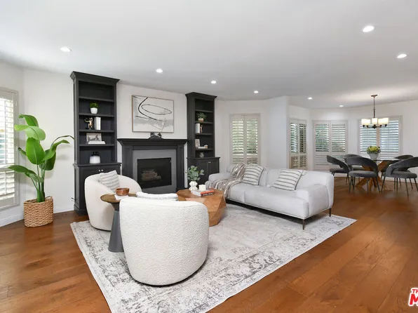 10409 Riverside Dr Unit 204, North Hollywood, CA 91602