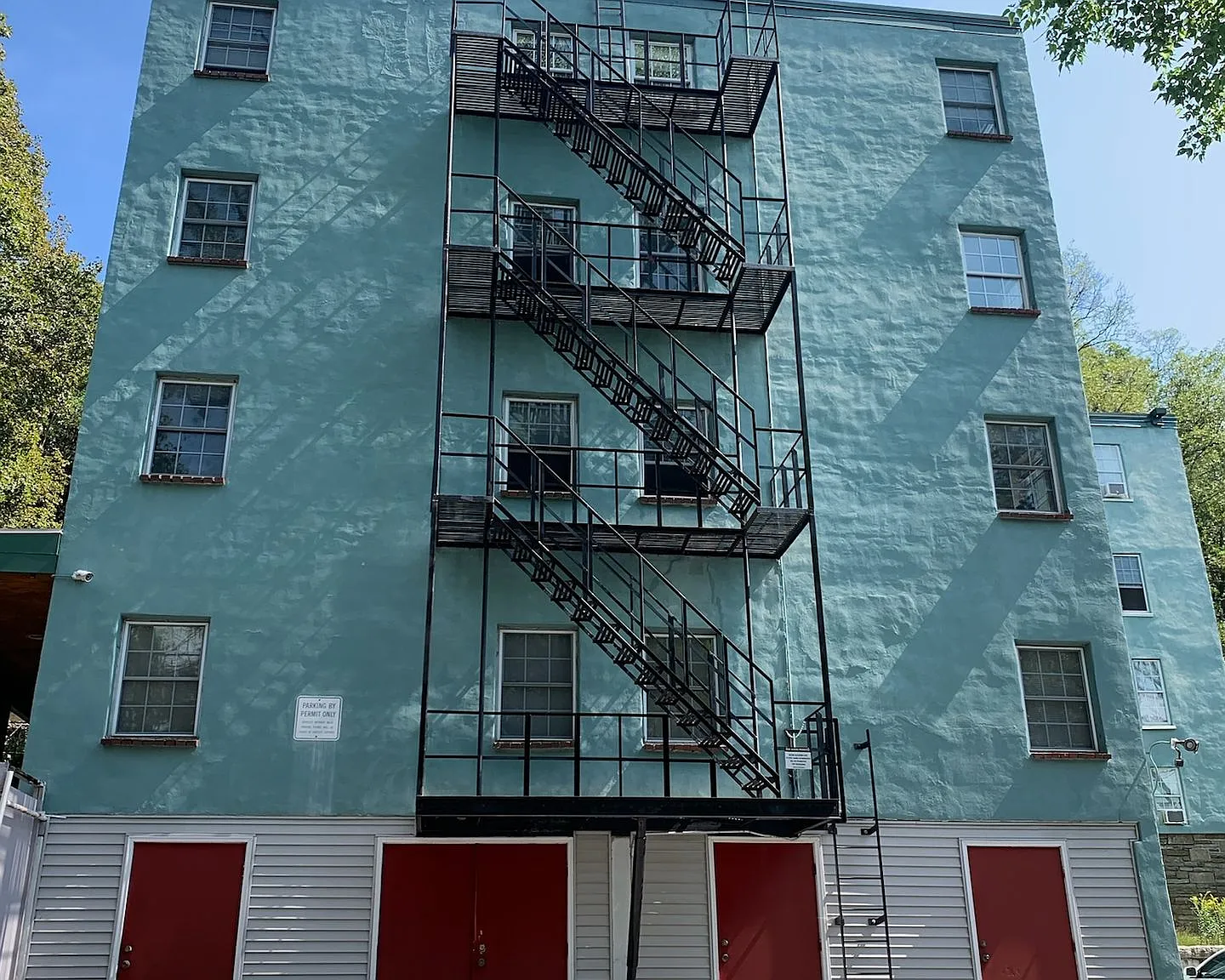 Edgecliff Apartments — Photo 4
