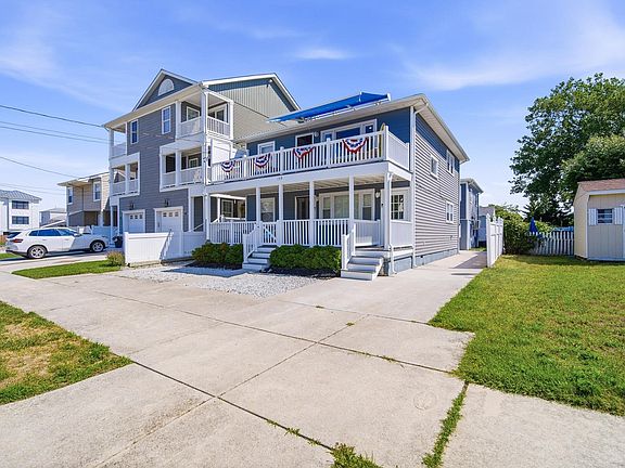2nd image of 159 Sheridan Sq #2