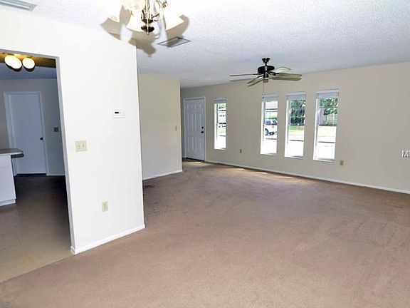 3rd image of 2299 Seward Dr