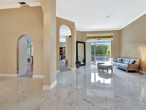 5th image of 19236 Bay Leaf Court