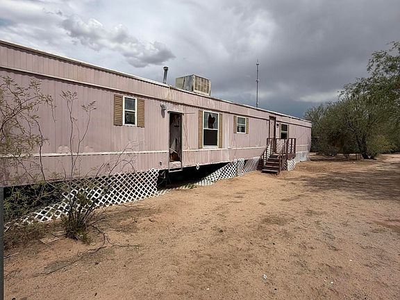 2nd image of 9331 S Honeysuckle Farm Trl