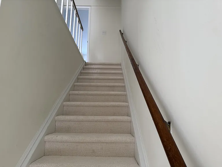155 Beaufort Ct — Photo 9