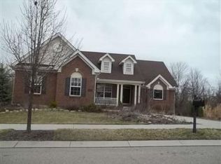 5055 Long Meadow Dr, Franklin, OH 45005