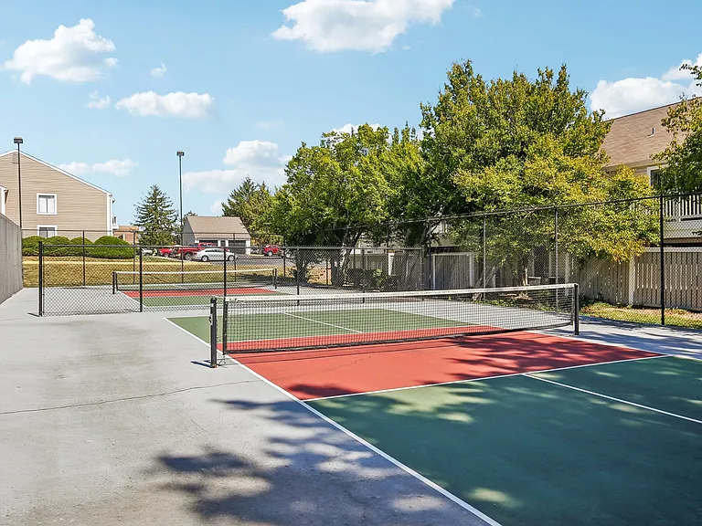 Rosehill Pointe — Photo 38