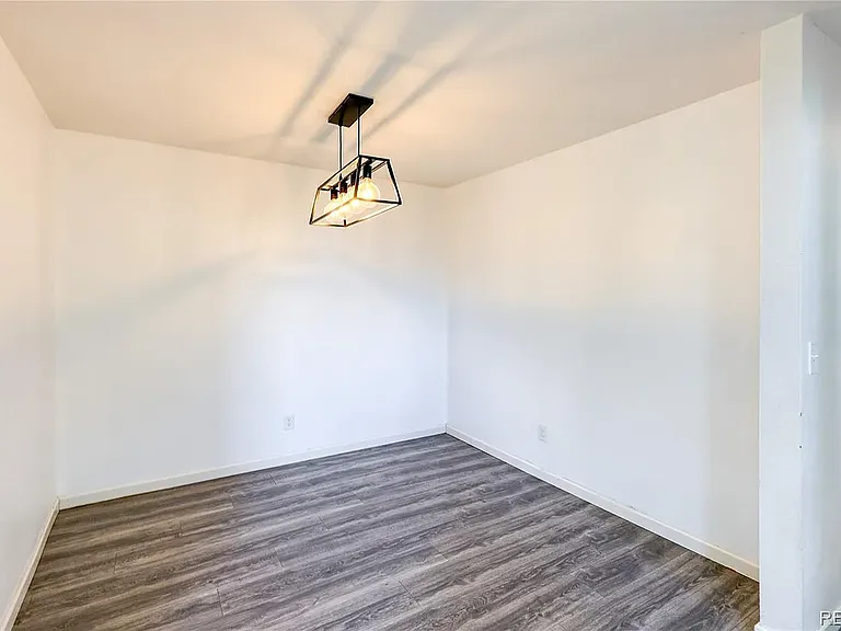 7684 S Cove Cir — Photo 4