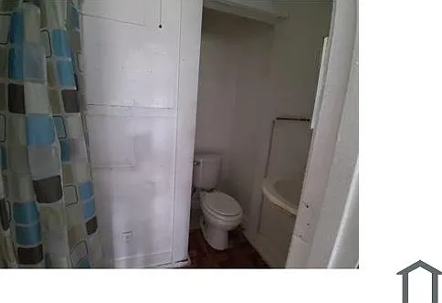 4 bed, 1600 sqft, $2,200 — Photo 4