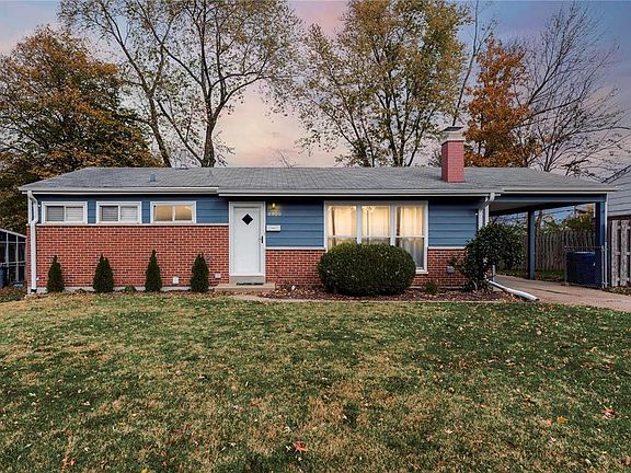 2nd image of 8909 Comstock Dr