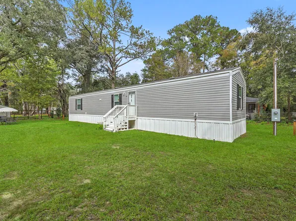 203 Poplar St, Walterboro, SC 29488