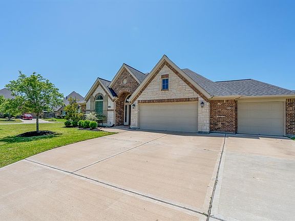 2nd image of 4110 N Creekmont Dr