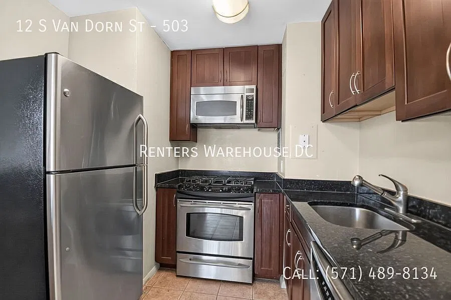 Light-filled 1Bd/1Bth in West End Condos in Alexandria! — Photo 4