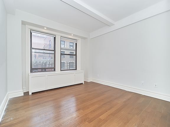 3rd image of 600 W 111th St #7E1
