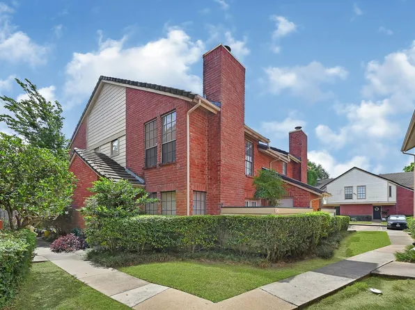 2211 S Kirkwood Rd APT 26, Houston, TX 77077